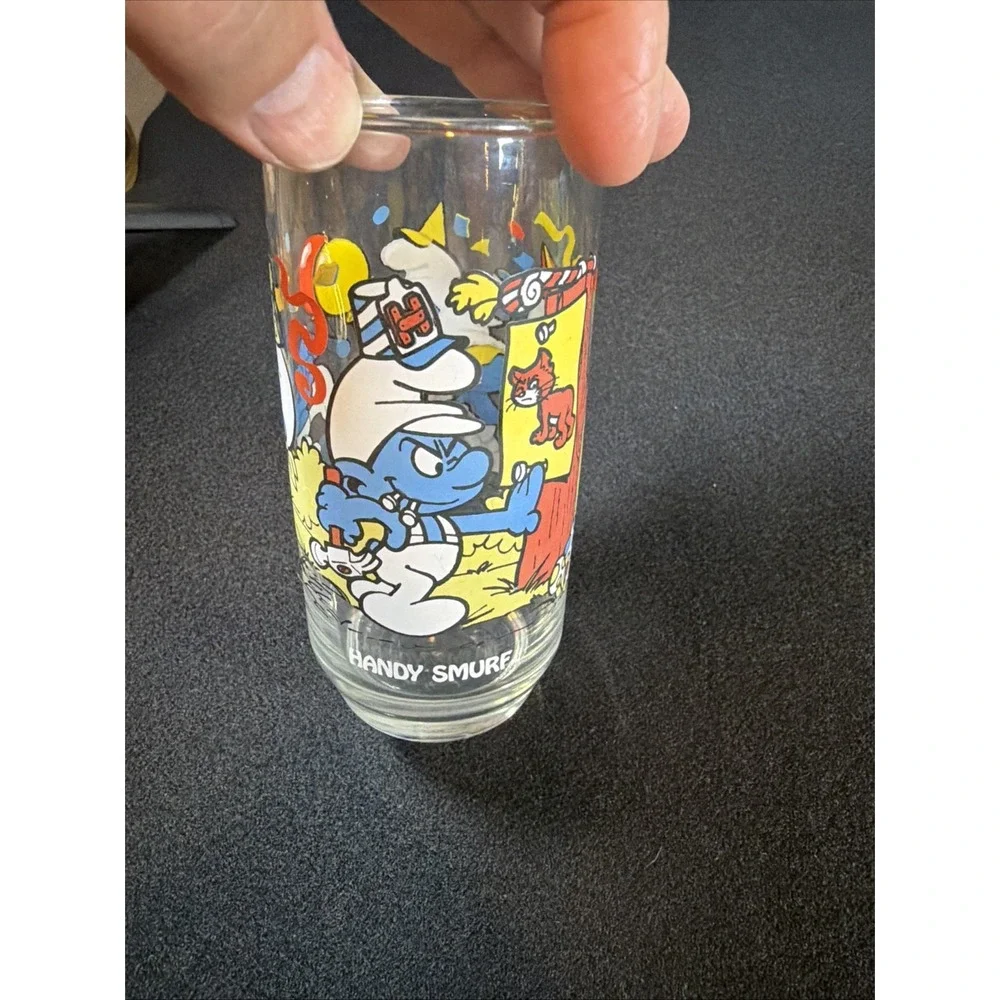 Vintage 1983 Smurfs Glasses Handy Smurf Grouchy Smurf Wallace‎ Berrie Set of 2